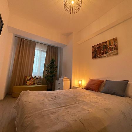 Apartment Near Palas Mall Iasi Eksteriør billede