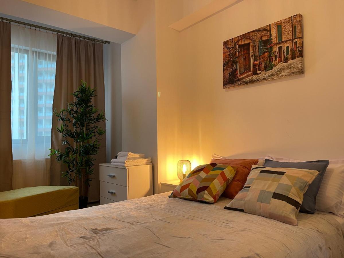 Apartment Near Palas Mall Iasi Eksteriør billede